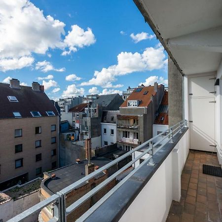 Modern Apartment With Free Parking Oostende Dış mekan fotoğraf