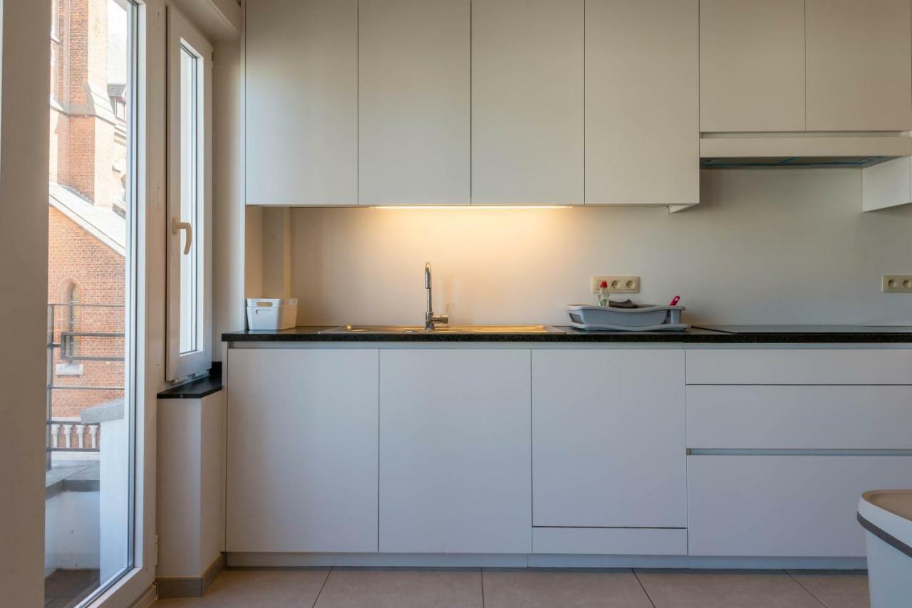 Modern Apartment With Free Parking Oostende Dış mekan fotoğraf