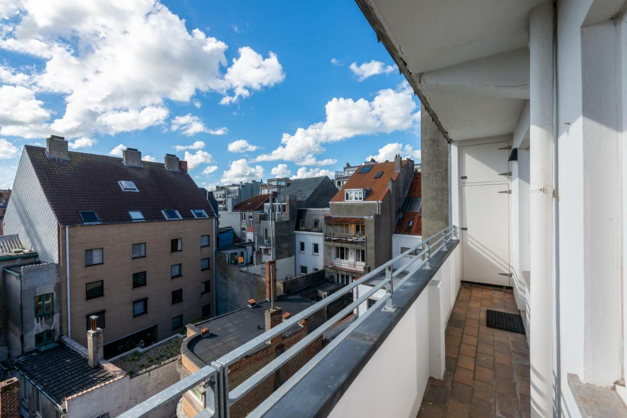 Modern Apartment With Free Parking Oostende Dış mekan fotoğraf
